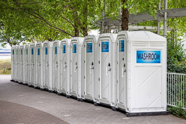 Best Temporary restroom rental  in Lyons, NJ